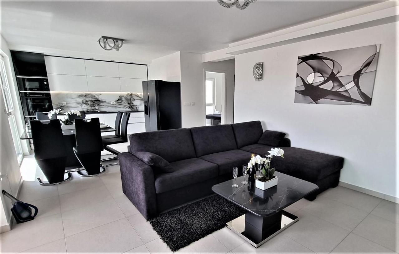Bartol Luxury Apartments Krk Croatia, With Own Hot Tub - Whirlpool كرك المظهر الخارجي الصورة