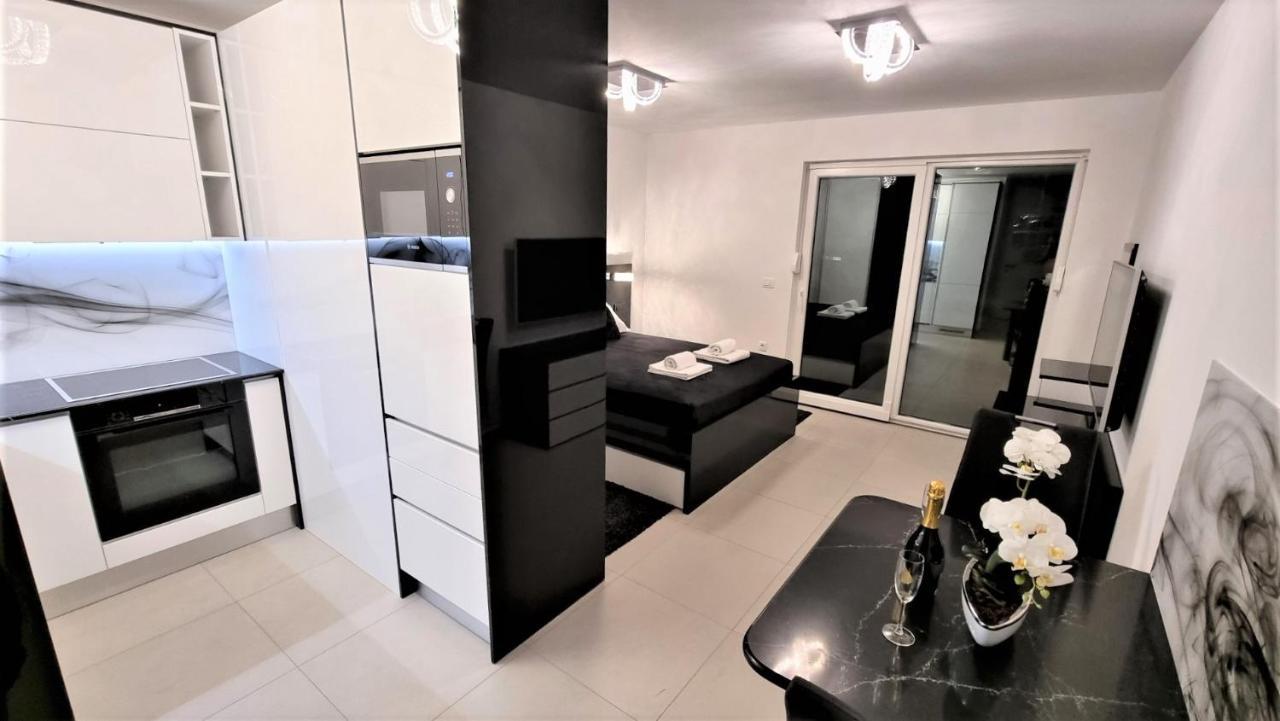 Bartol Luxury Apartments Krk Croatia, With Own Hot Tub - Whirlpool كرك المظهر الخارجي الصورة