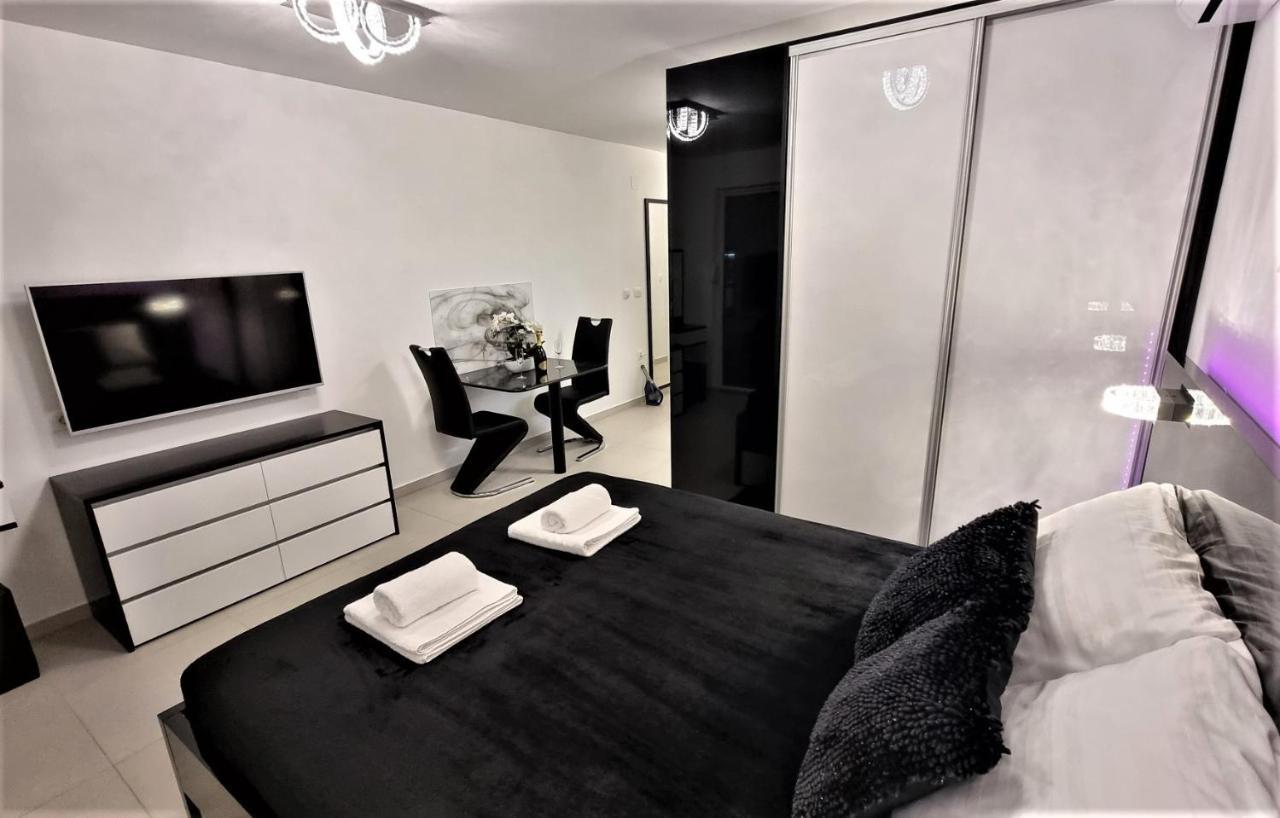Bartol Luxury Apartments Krk Croatia, With Own Hot Tub - Whirlpool كرك المظهر الخارجي الصورة